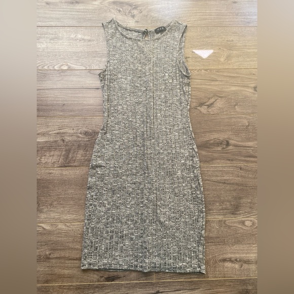 3/$15 Heather grey ribbed knit Bodycon mini dress - Picture 1 of 4